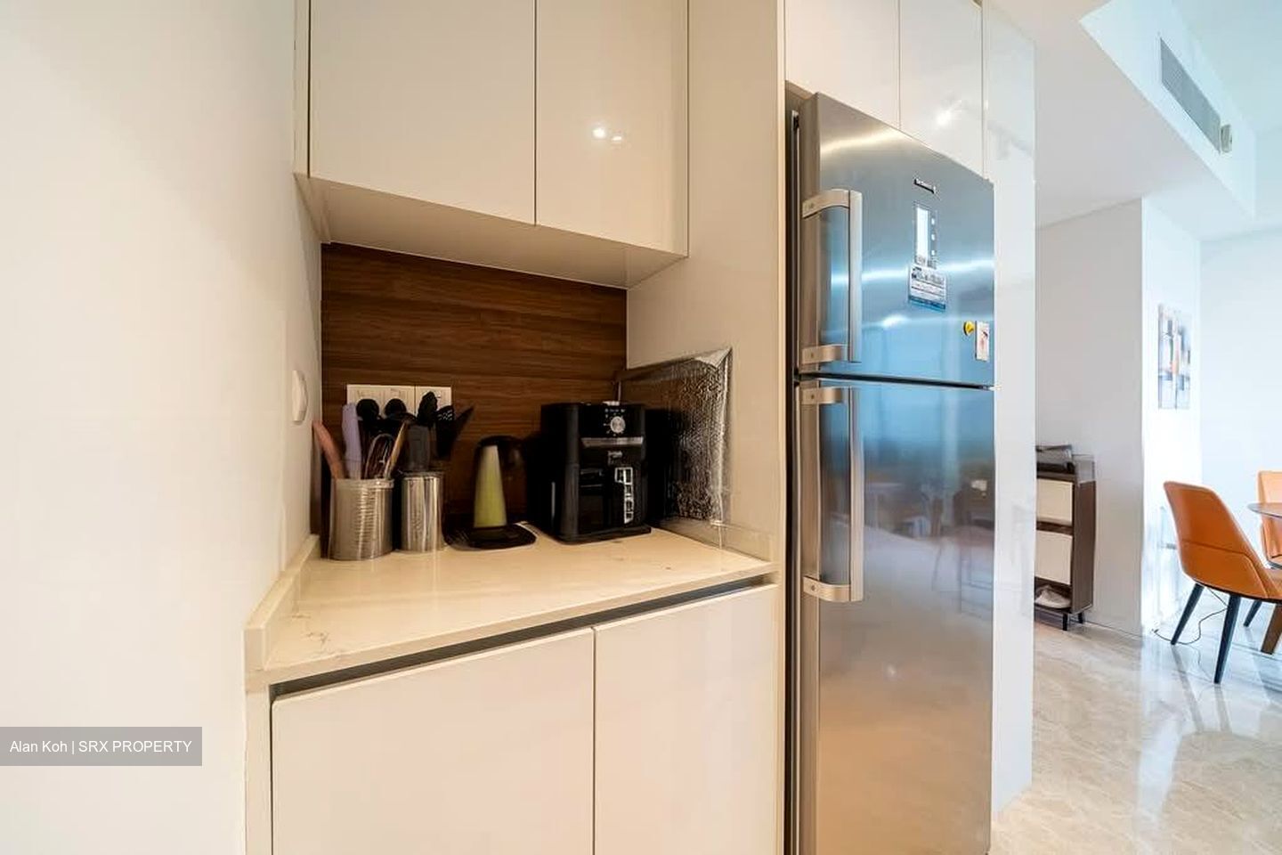 Amber 45 (D15), Apartment #570064571